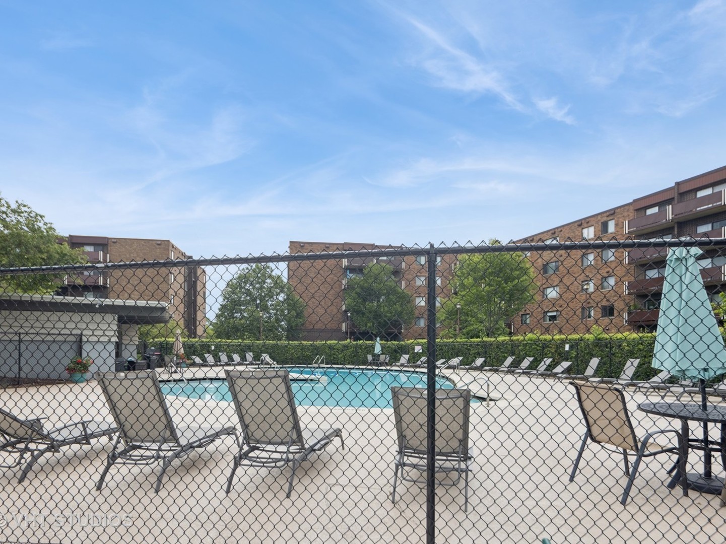 805 Leicester Road #116, Elk Grove Village, IL 60007