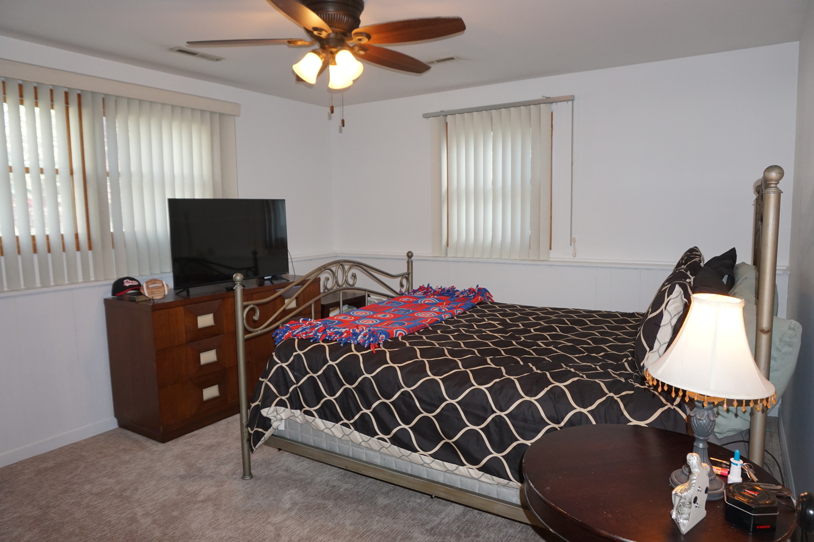 9534 Cypress Avenue, Munster, IN 46321