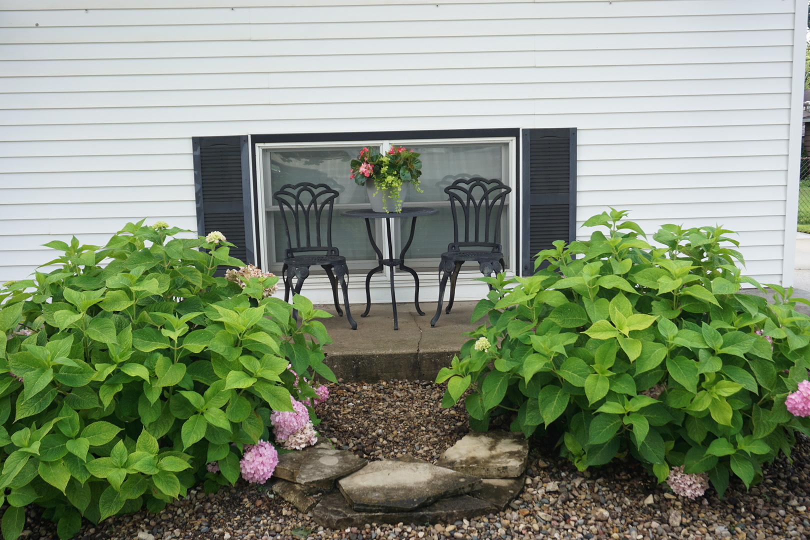9534 Cypress Avenue, Munster, IN 46321