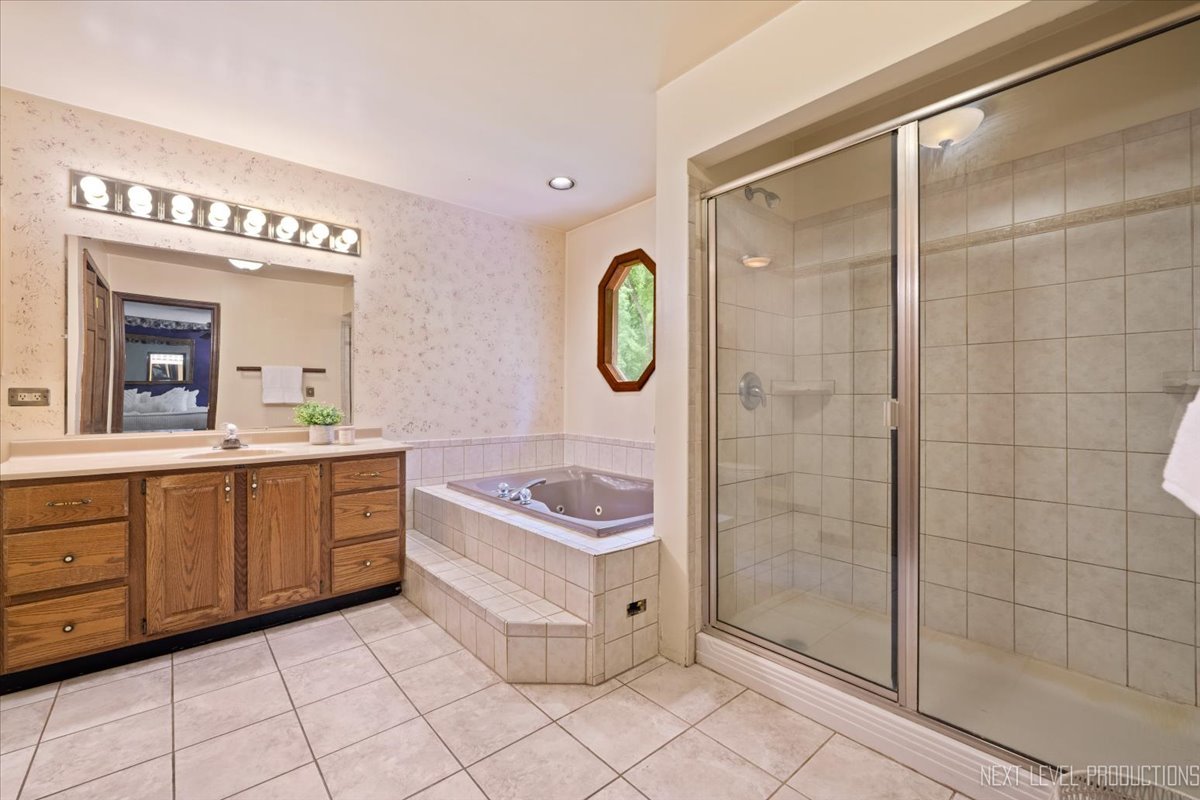 5S275 Deer Ridge Path, Big Rock, IL 60511