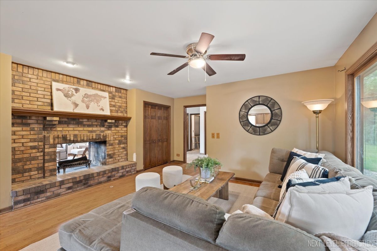 5S275 Deer Ridge Path, Big Rock, IL 60511