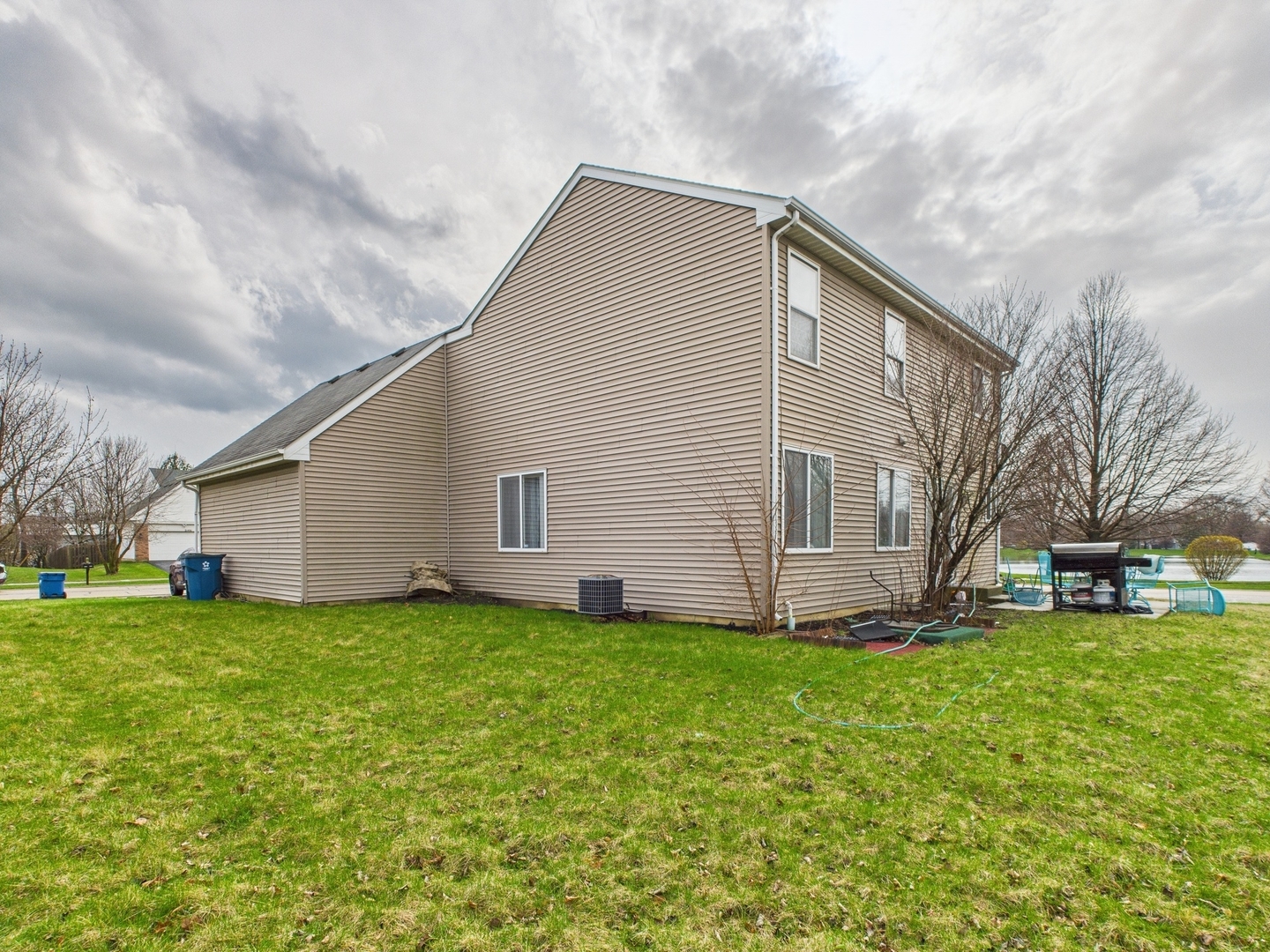 21460 Prestwick Drive, Crest Hill, IL 60403
