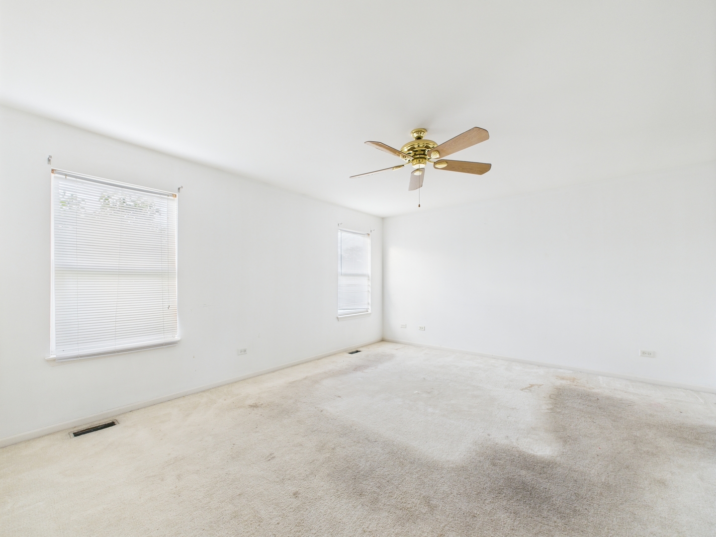 21460 Prestwick Drive, Crest Hill, IL 60403