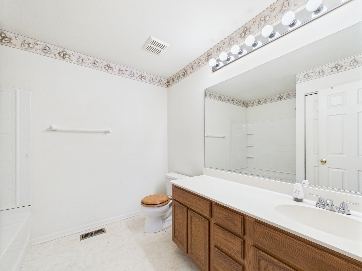 21460 Prestwick Drive, Crest Hill, IL 60403
