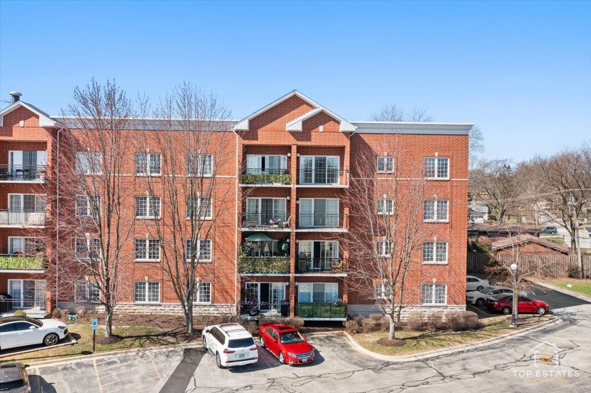 3501 WELLINGTON Court #305, Rolling Meadows, IL 60008