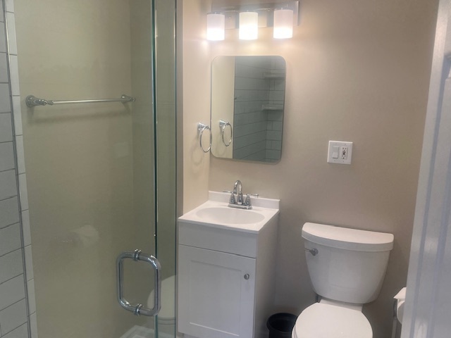 922 N Milwaukee Avenue #C, Libertyville, IL 60048