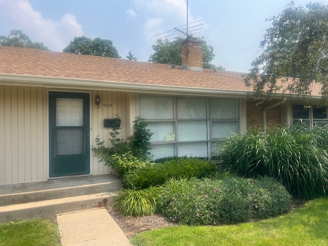 922 N Milwaukee Avenue #C, Libertyville, IL 60048