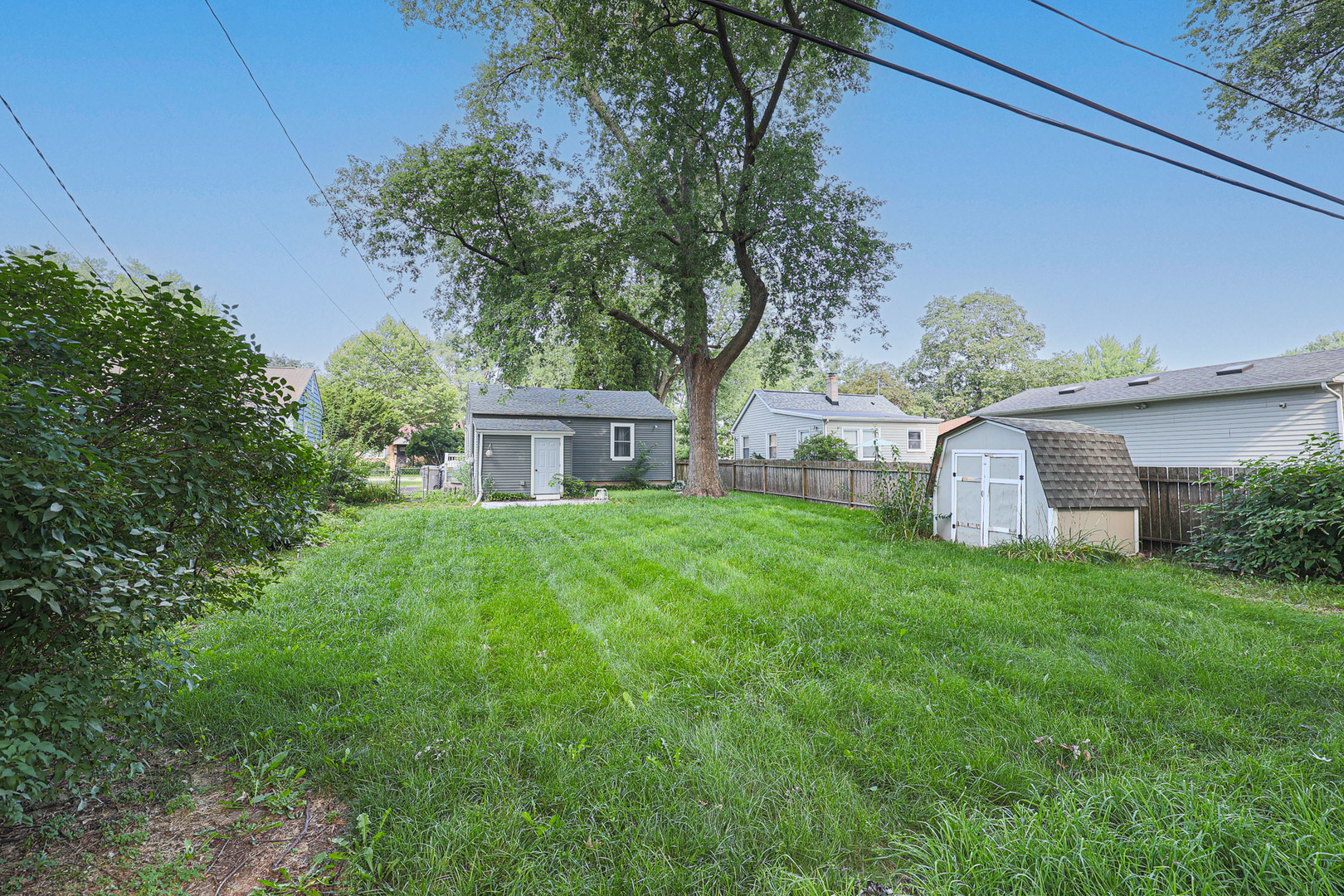 245 S Edison Avenue, Elgin, IL 60123