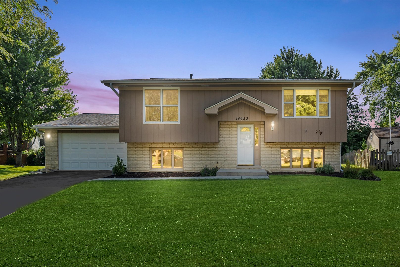 14653 S Cricketwood Court, Homer Glen, IL 60491