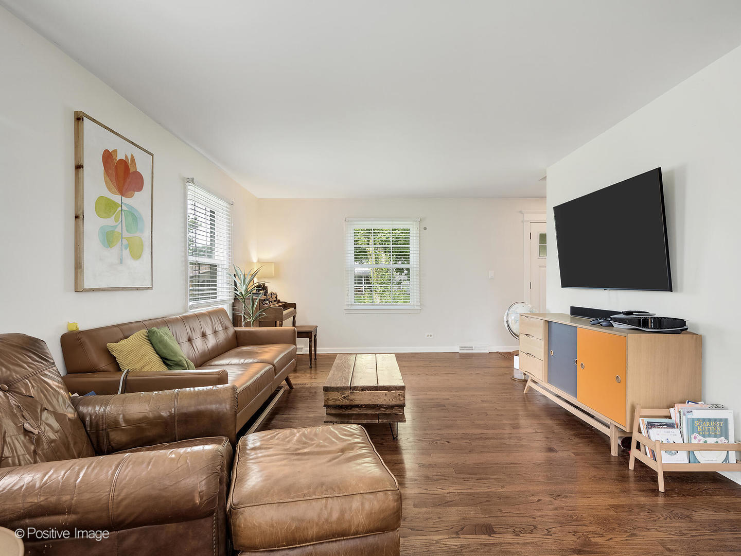 1216 Suffolk Street, Naperville, IL 60563