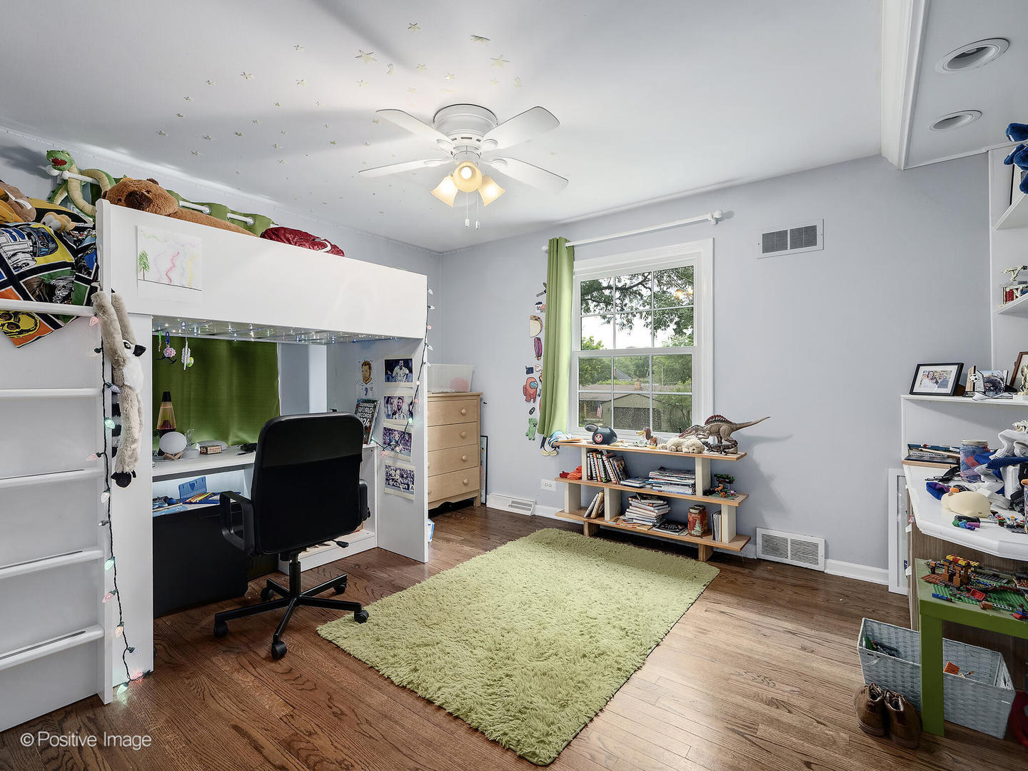 1216 Suffolk Street, Naperville, IL 60563