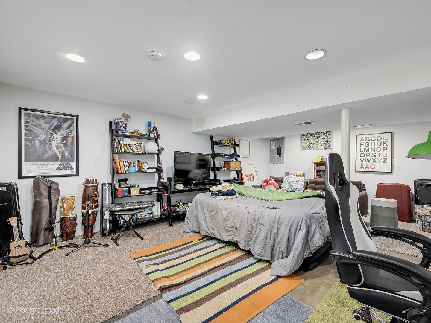 1216 Suffolk Street, Naperville, IL 60563