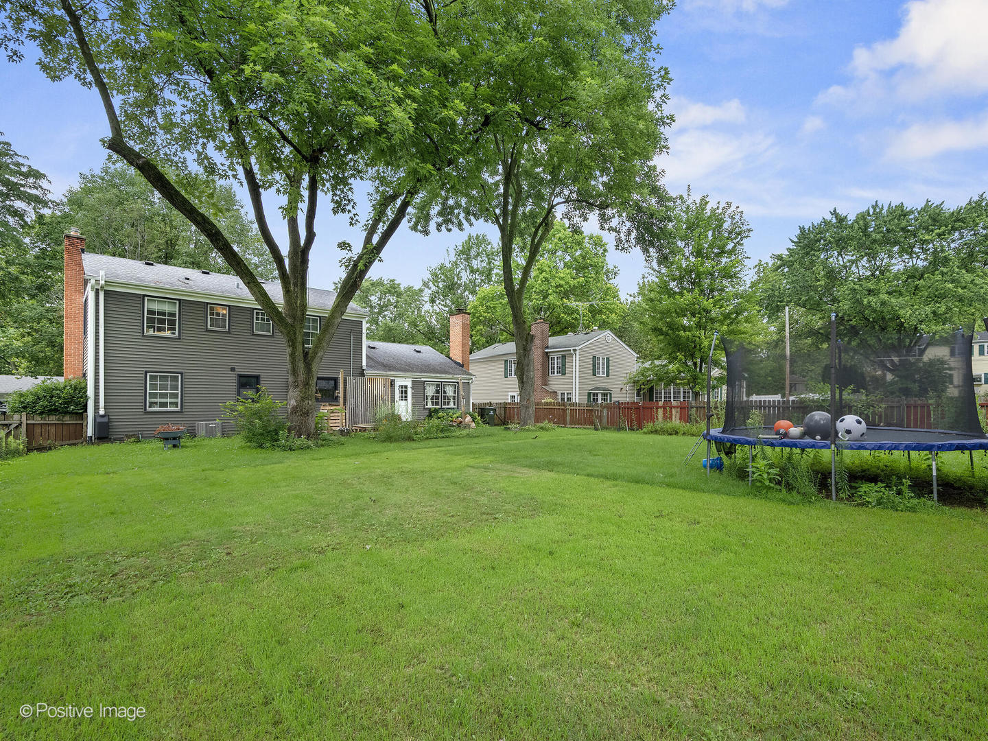 1216 Suffolk Street, Naperville, IL 60563