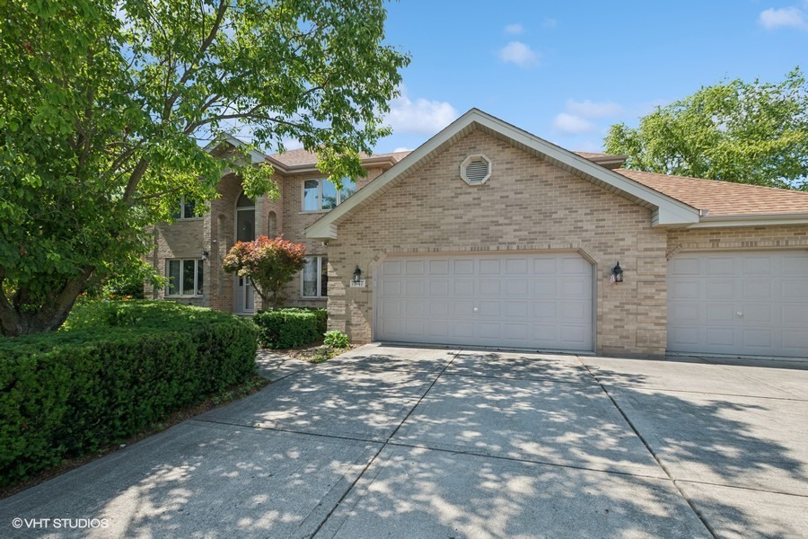 7847 Marquette Drive, Tinley Park, IL 60477