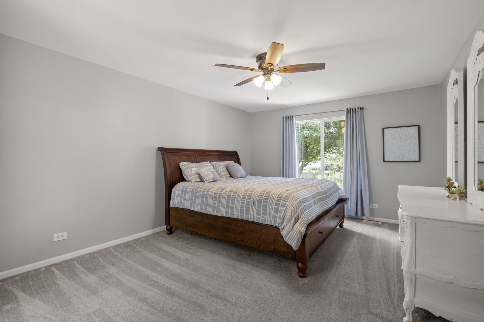 486 Honeysuckle Lane, Yorkville, IL 60560
