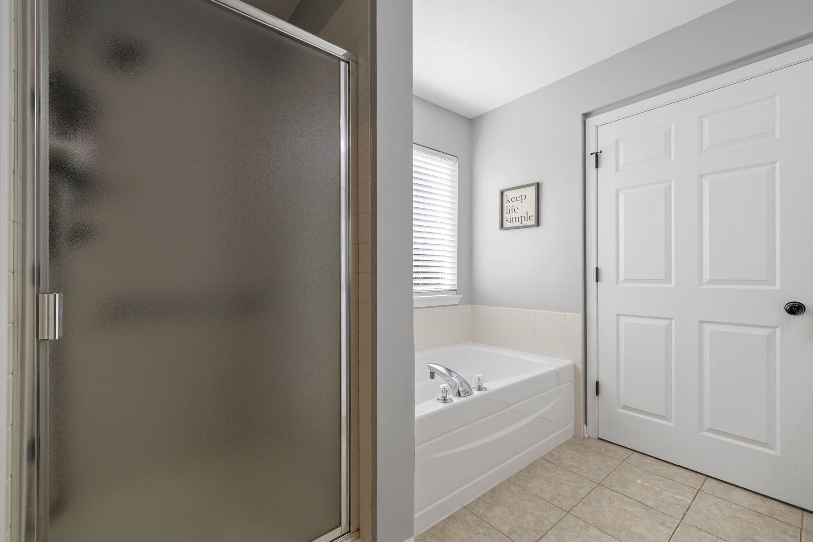 486 Honeysuckle Lane, Yorkville, IL 60560