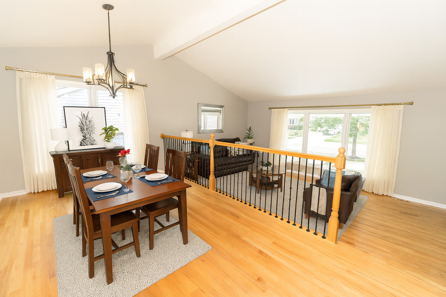 1107 W White Oak Street, Arlington Heights, IL 60005