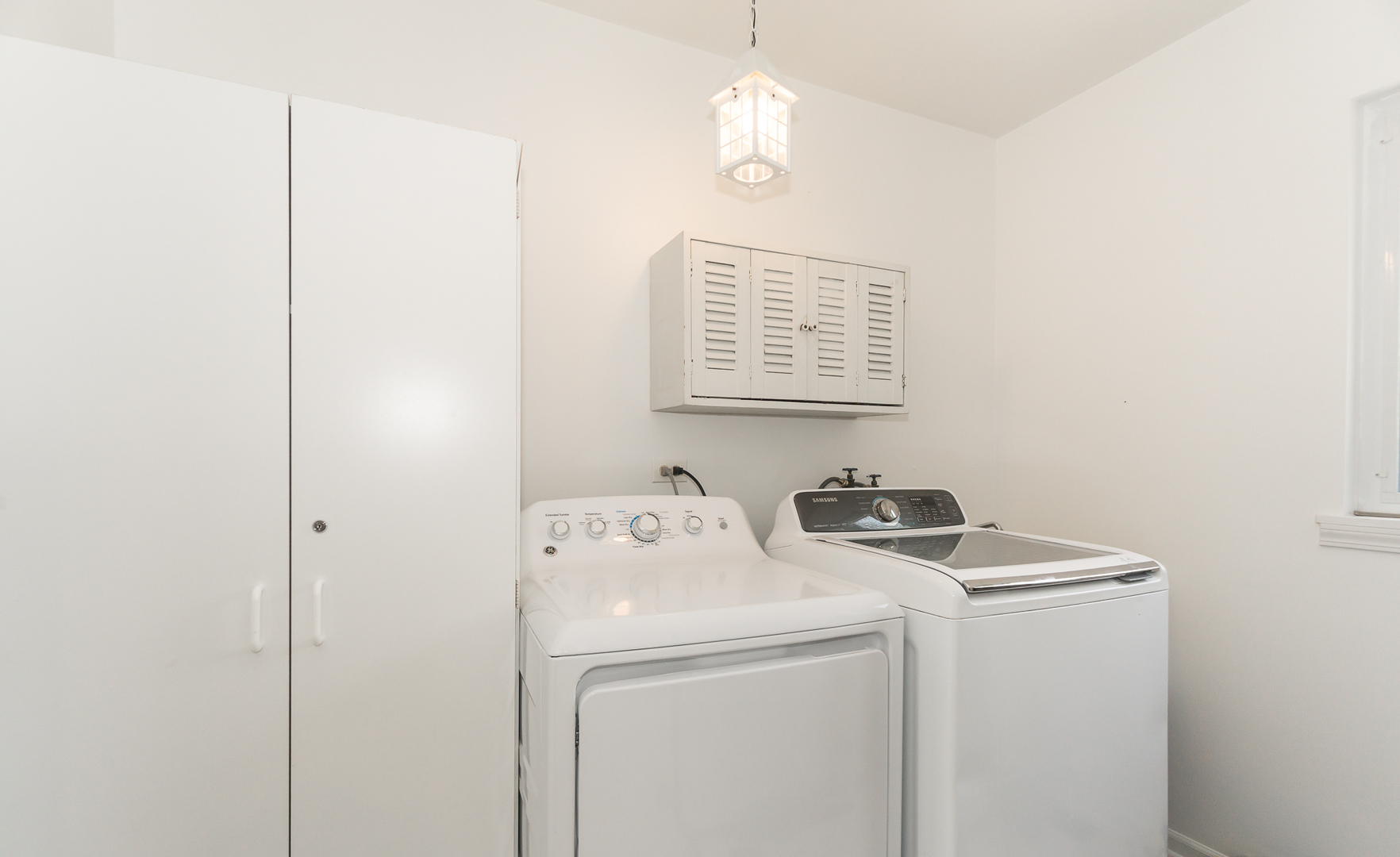 1107 W White Oak Street, Arlington Heights, IL 60005