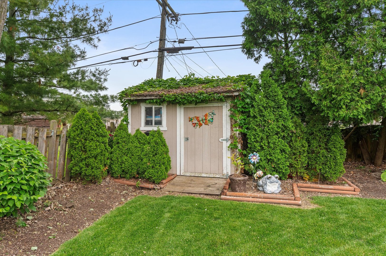 601 W Crockett Avenue, Elmhurst, IL 60126