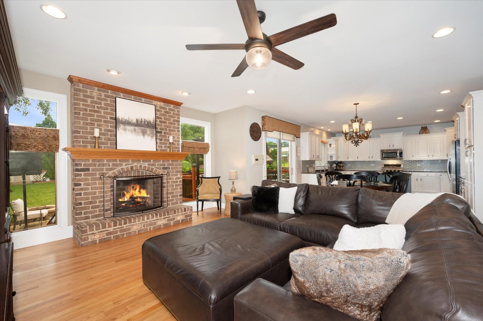 601 W Crockett Avenue, Elmhurst, IL 60126