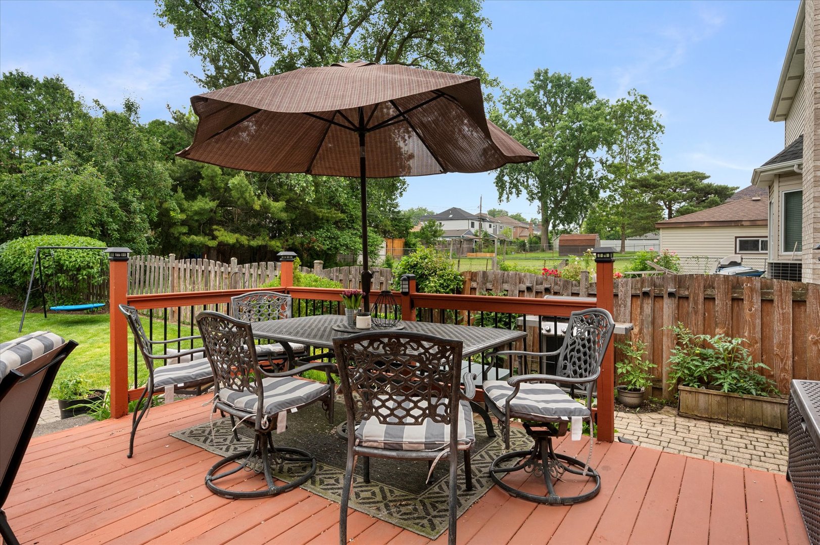 601 W Crockett Avenue, Elmhurst, IL 60126