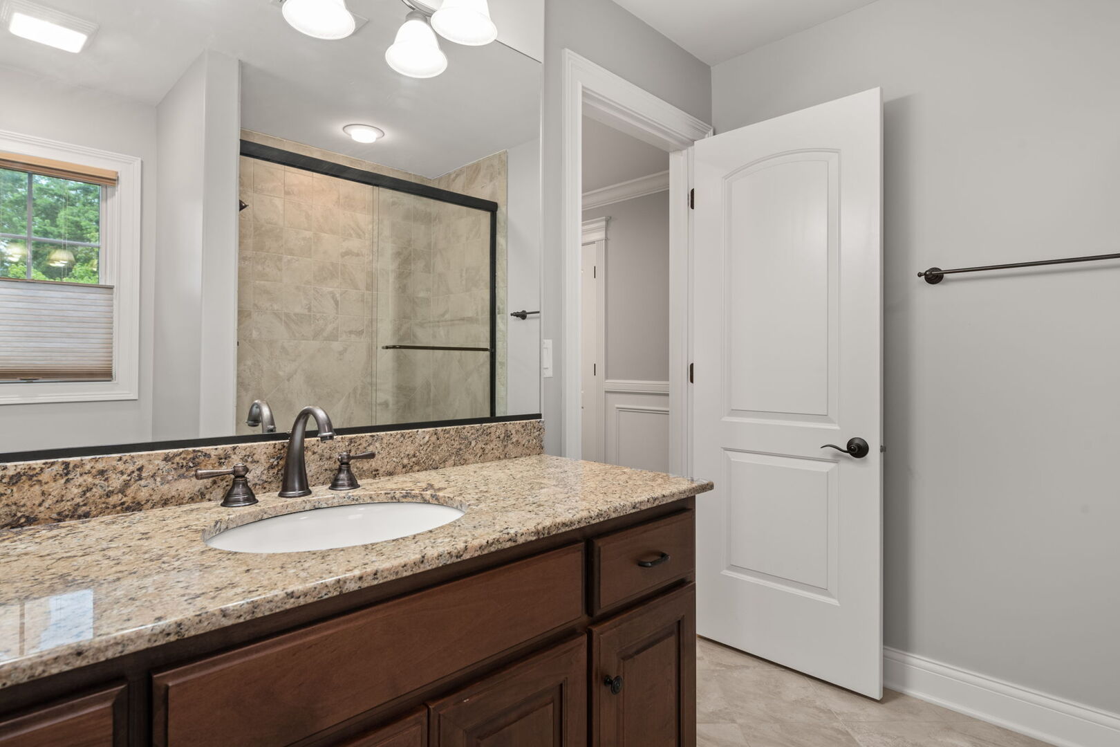 676 S Swain Avenue, Elmhurst, IL 60126