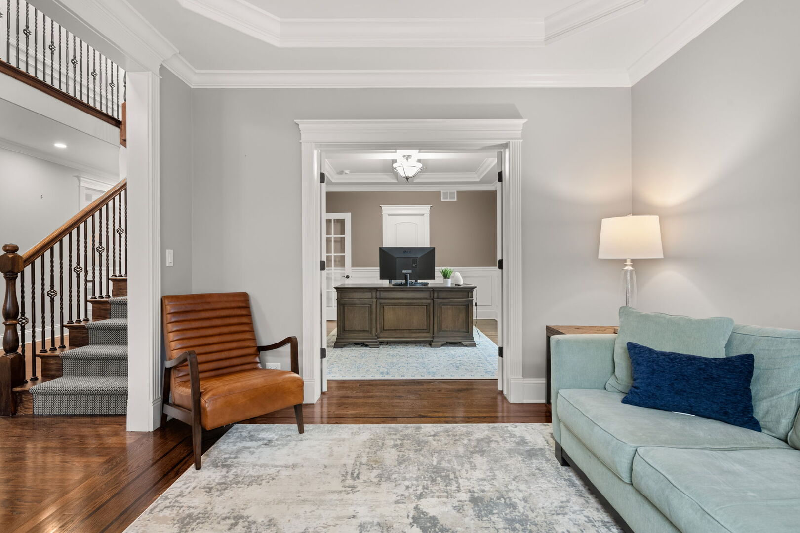 676 S Swain Avenue, Elmhurst, IL 60126