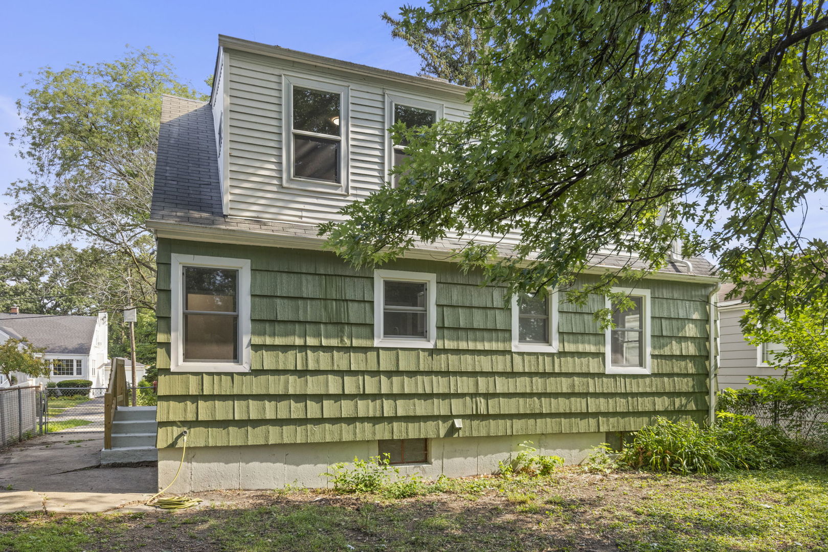 1741 Pine Road, Homewood, IL 60430