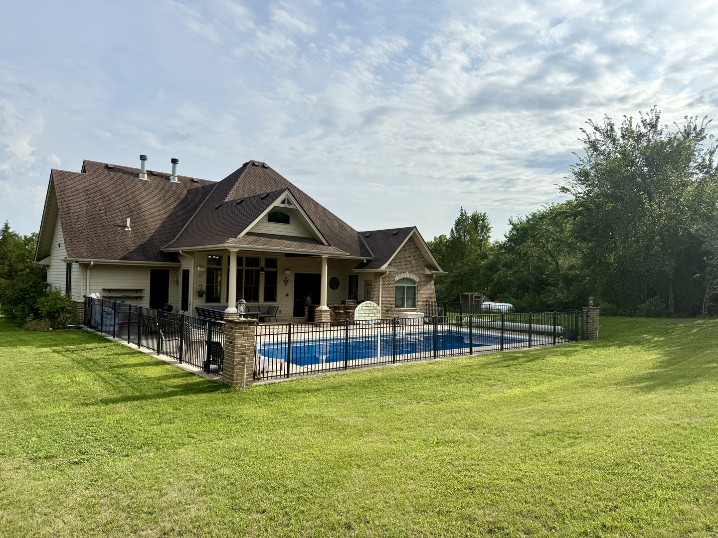 2656 E 28th Road, Marseilles, IL 61341