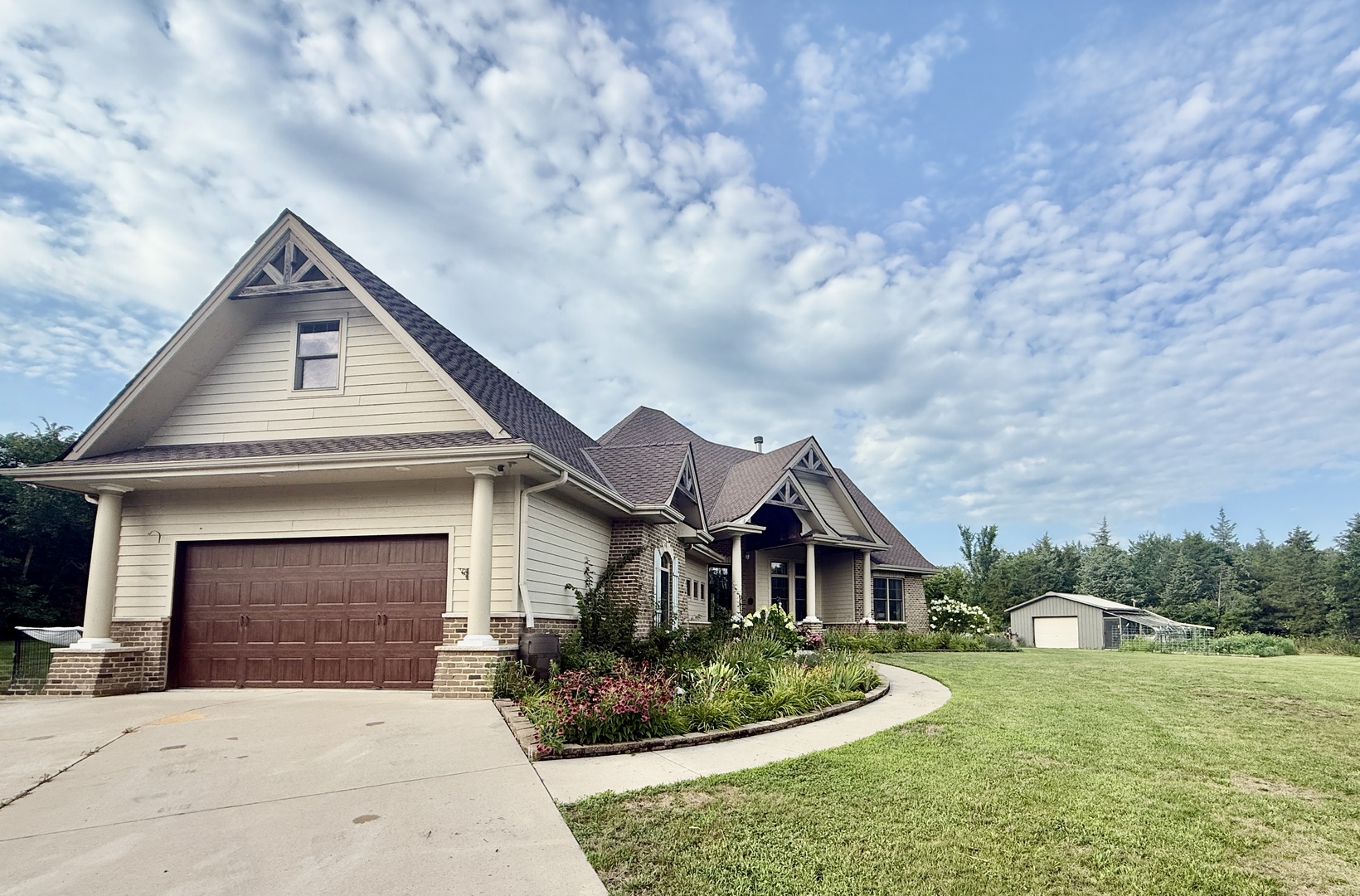 2656 E 28th Road, Marseilles, IL 61341