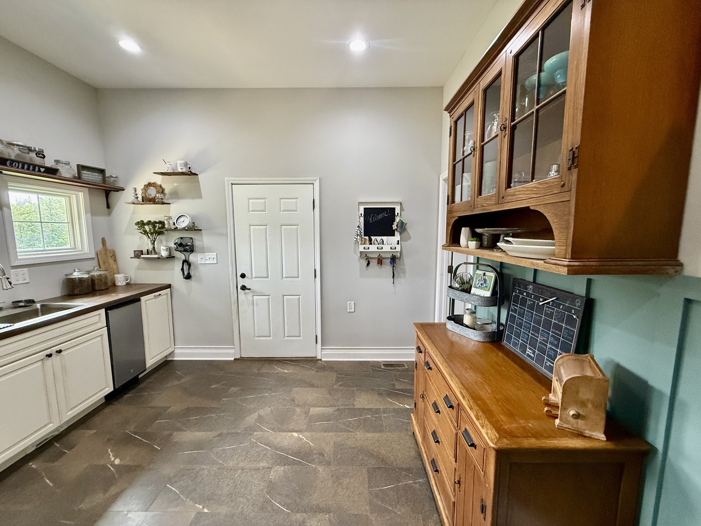2656 E 28th Road, Marseilles, IL 61341