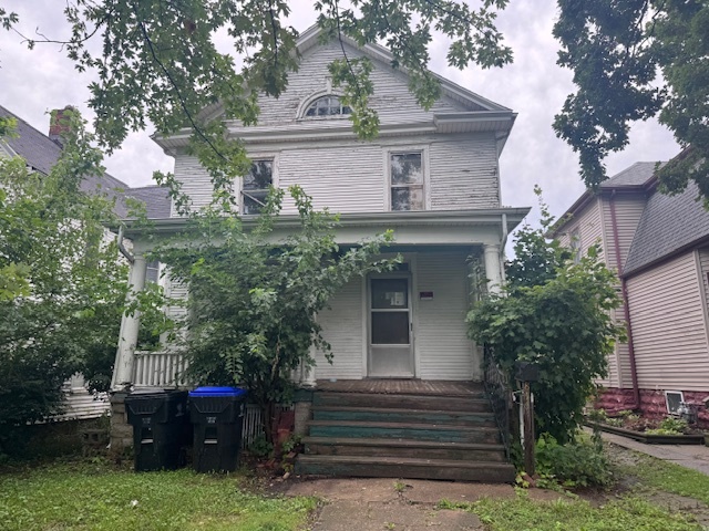 816 E Jefferson Street, Bloomington, IL 61701