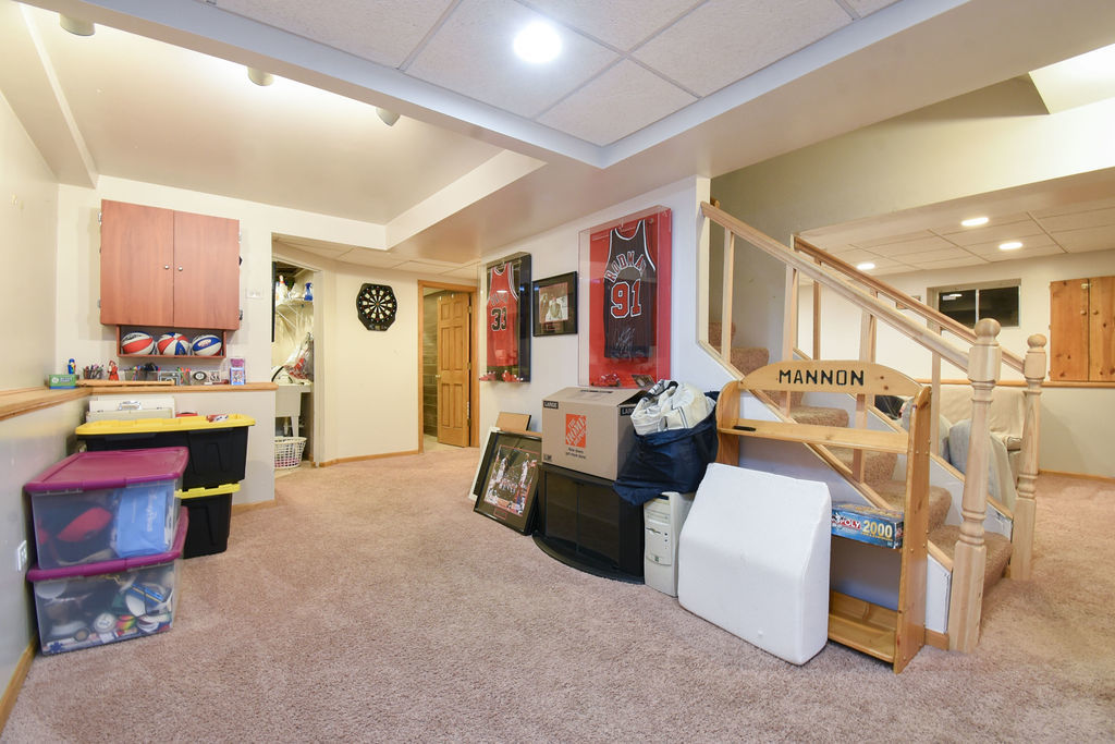 615 Cartwright Trail, McHenry, IL 60050