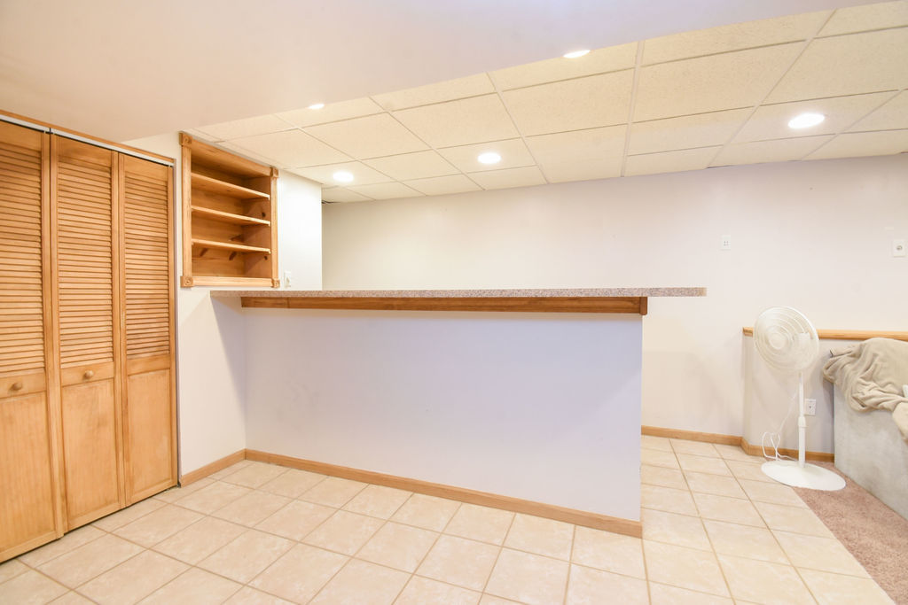 615 Cartwright Trail, McHenry, IL 60050