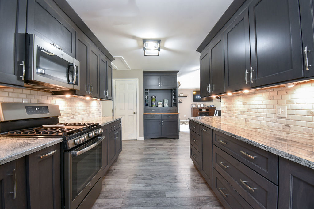 615 Cartwright Trail, McHenry, IL 60050