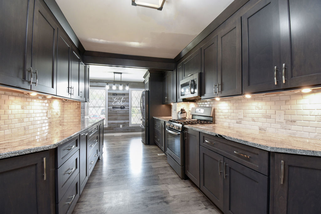 615 Cartwright Trail, McHenry, IL 60050