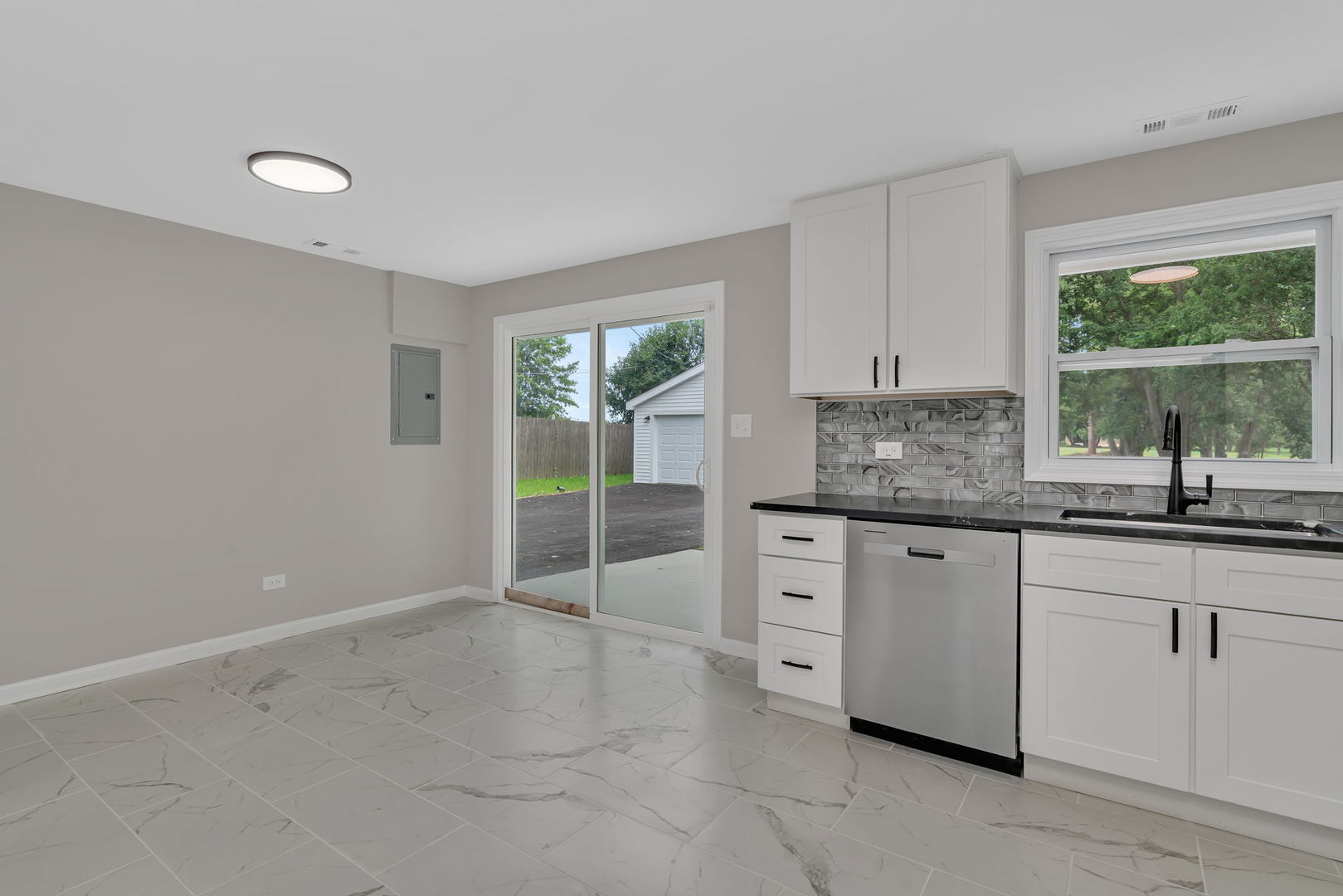 4750 181st Street, Country Club Hills, IL 60478