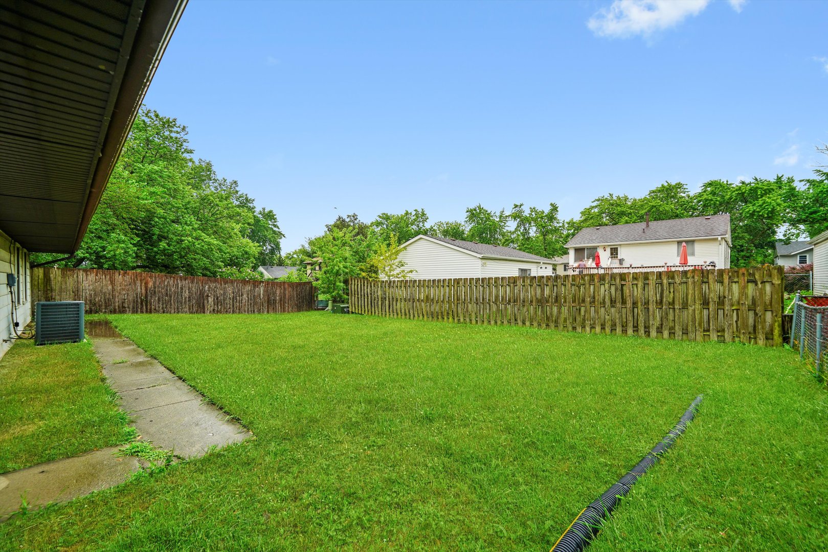 3032 E 223rd Street, Sauk Village, IL 60411