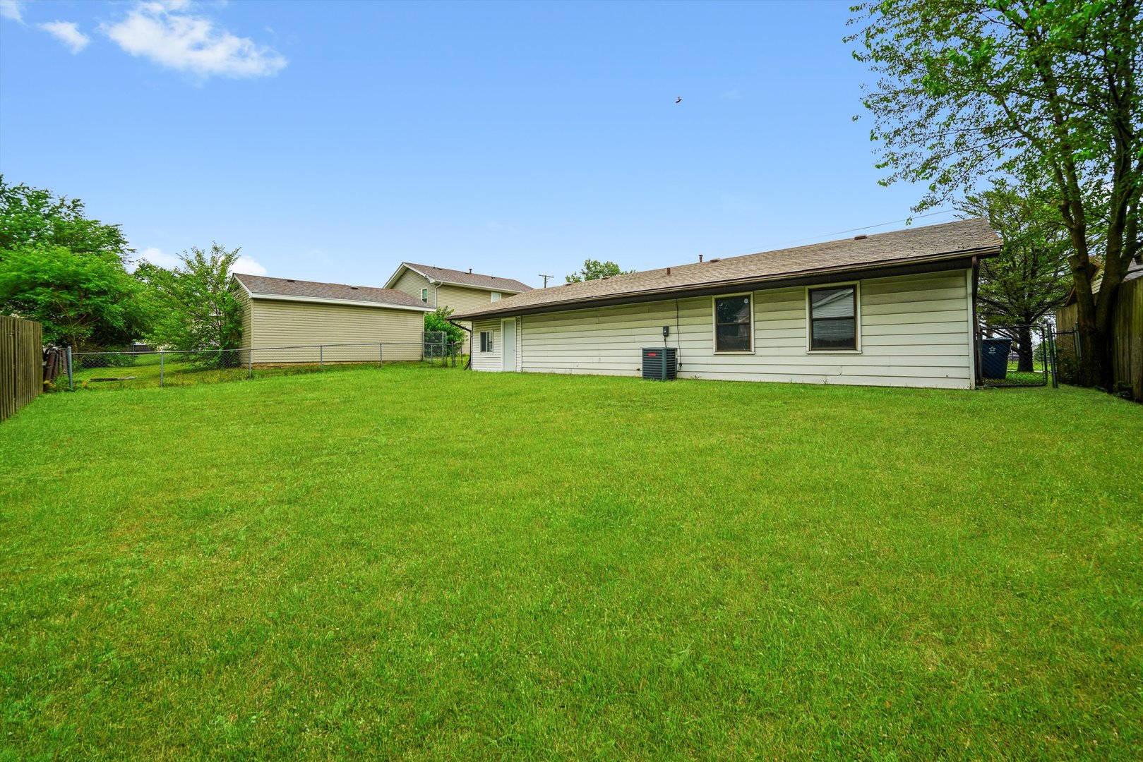 3032 E 223rd Street, Sauk Village, IL 60411