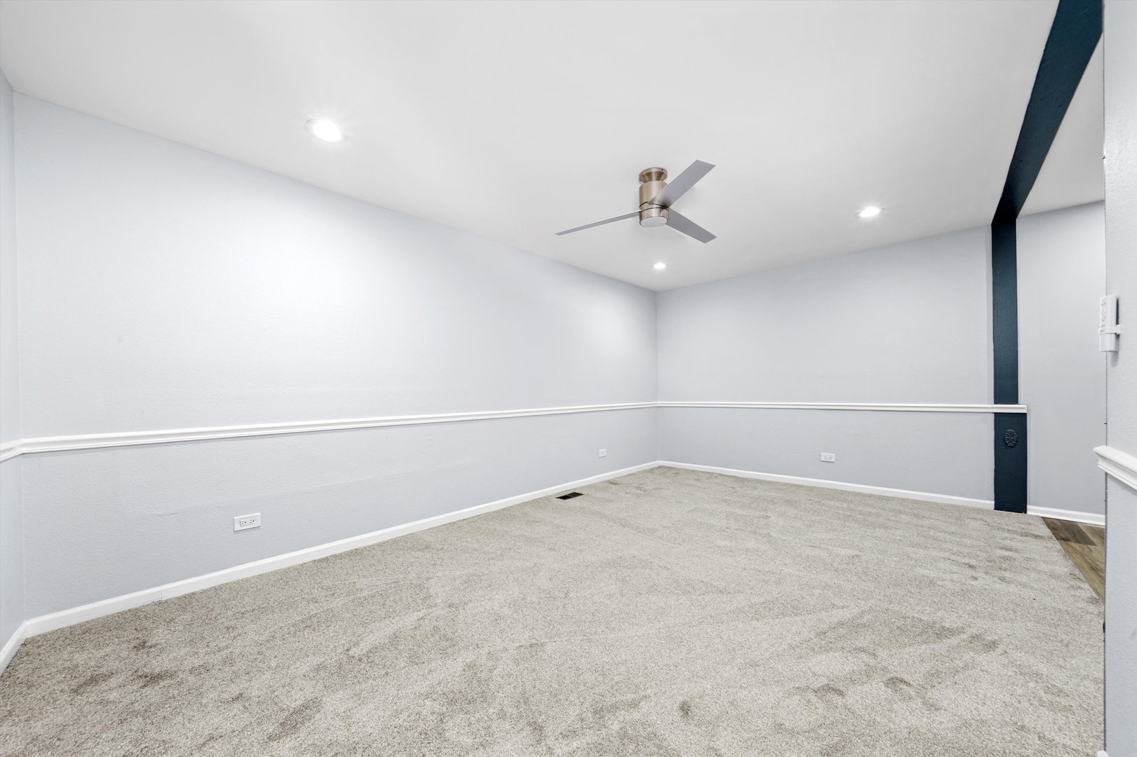 3032 E 223rd Street, Sauk Village, IL 60411