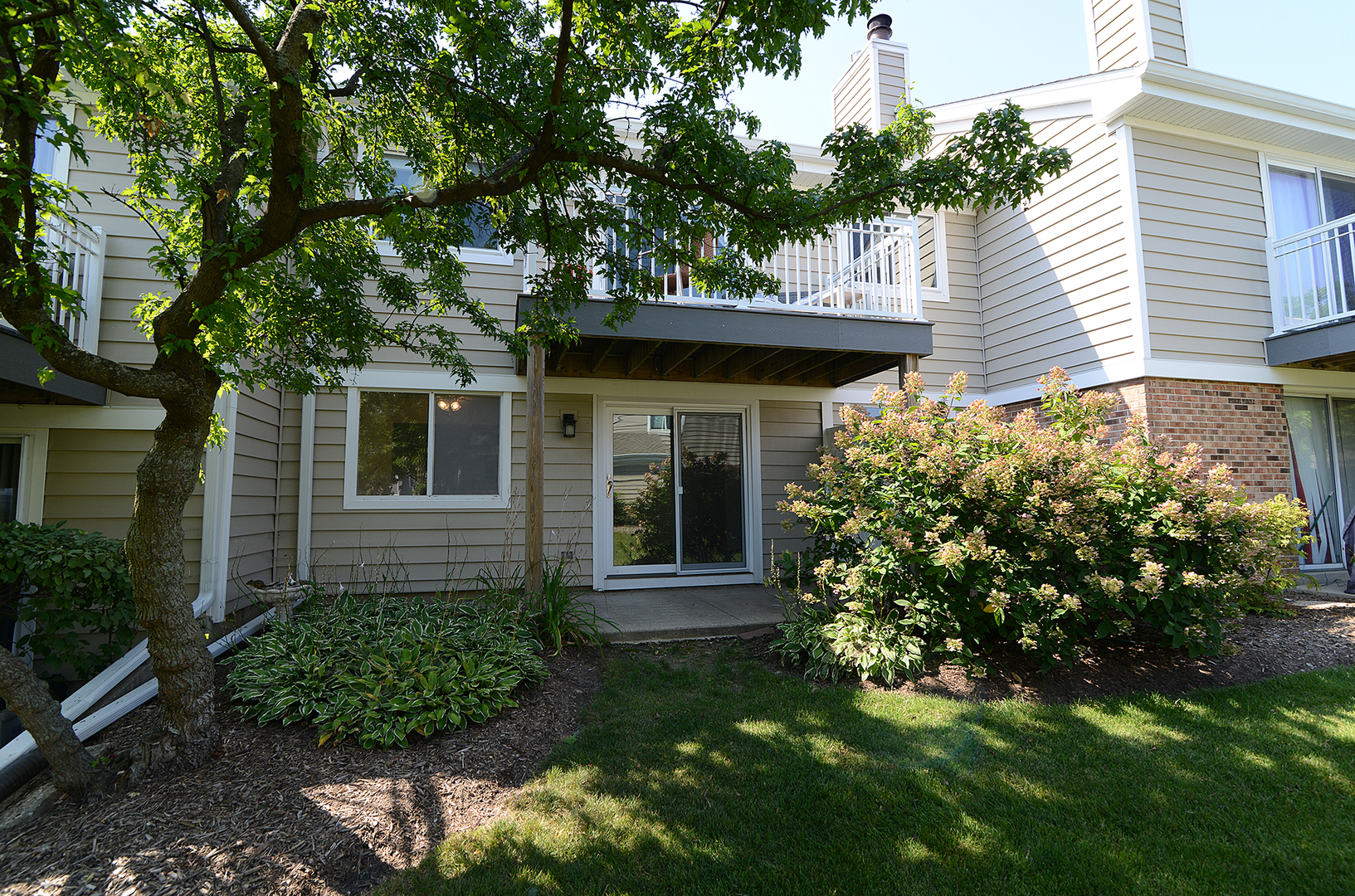 600 Eastveiw Court #X1, Schaumburg, IL 60193