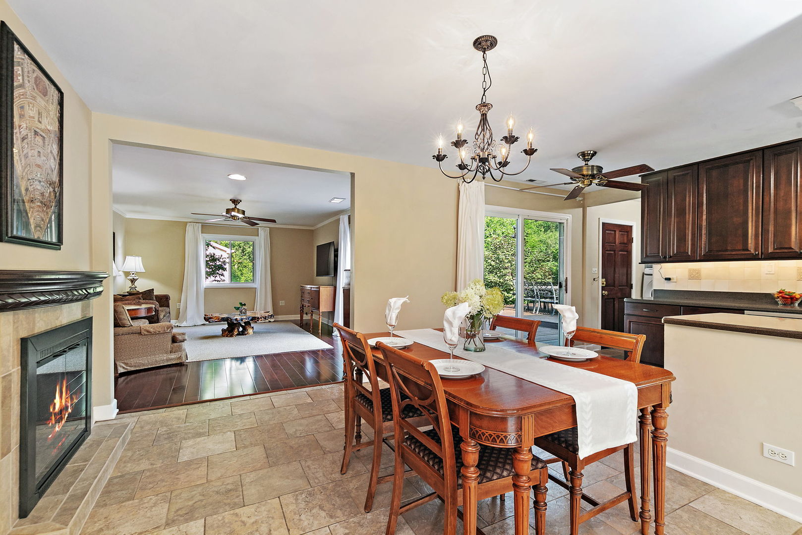 630 Fairview Lane, Schaumburg, IL 60193
