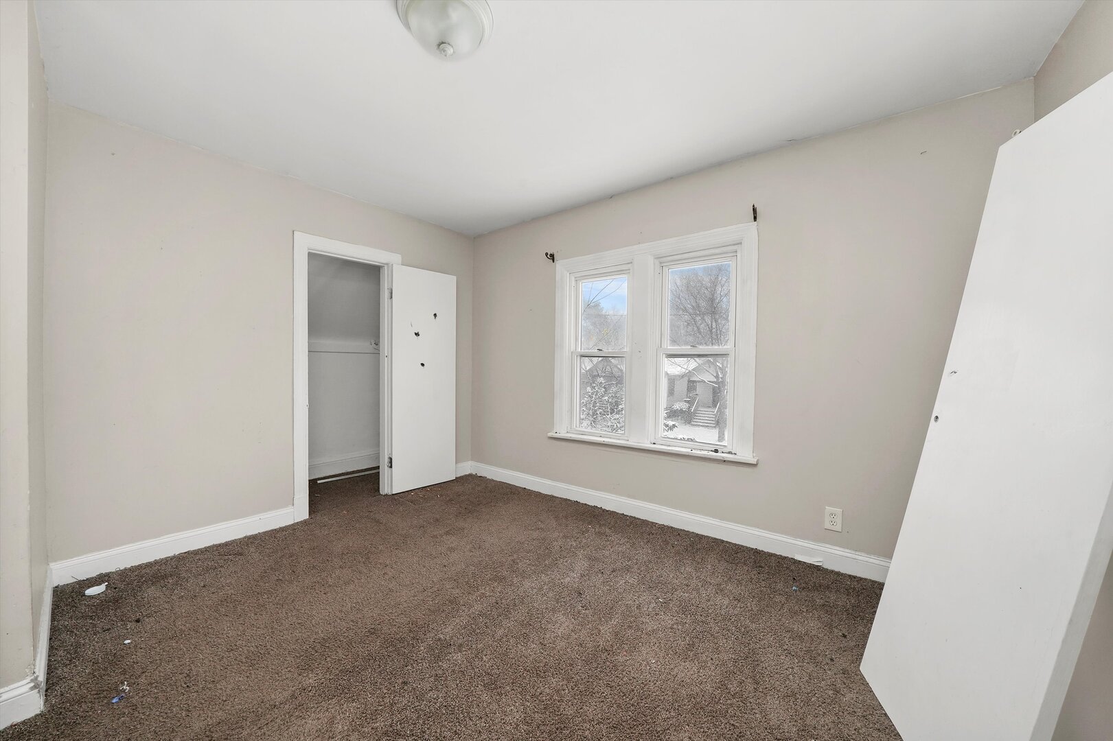 10446 S STATE Street, Chicago, IL 60628
