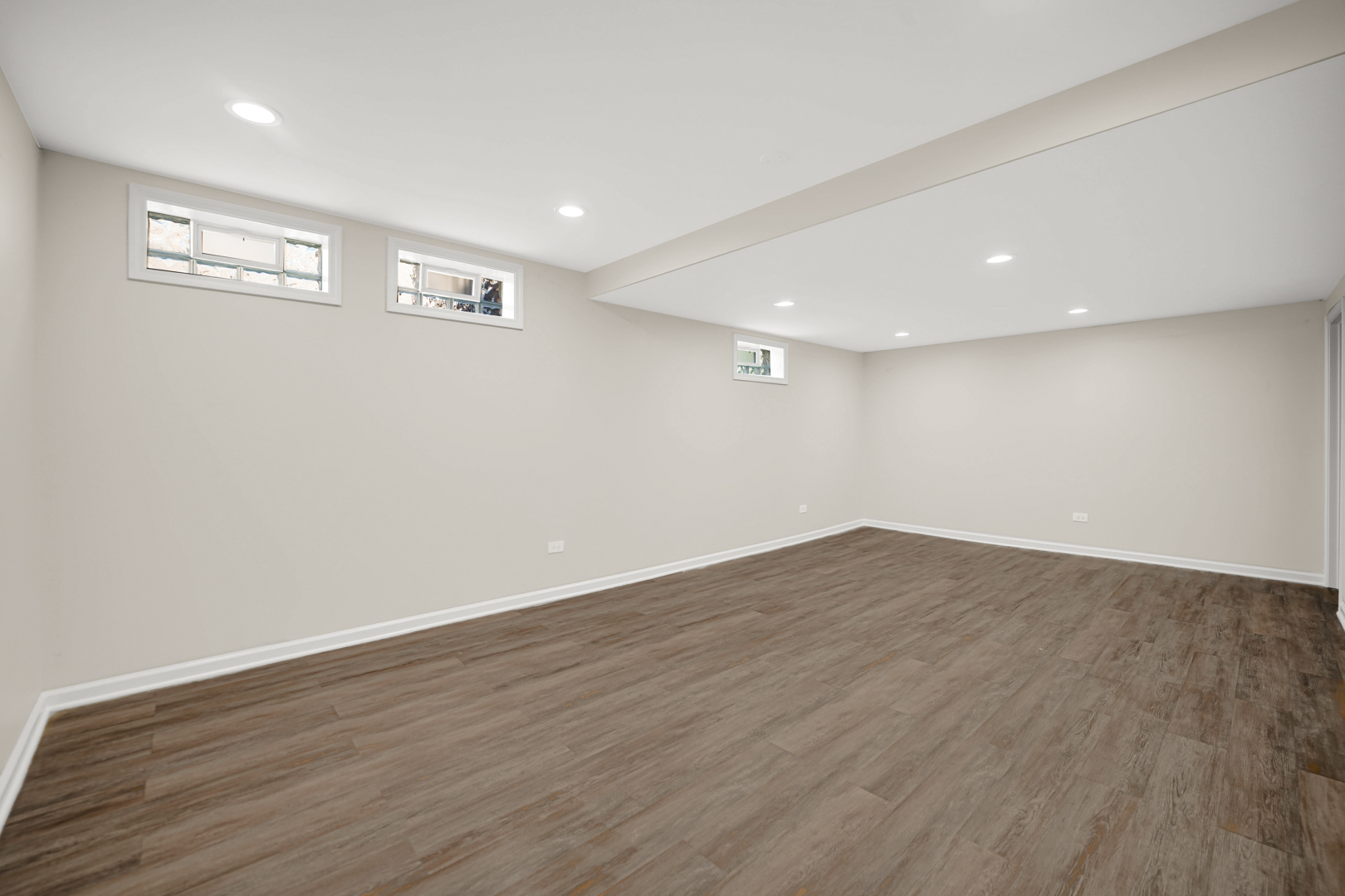 9756 S Eggleston Avenue, Chicago, IL 60628
