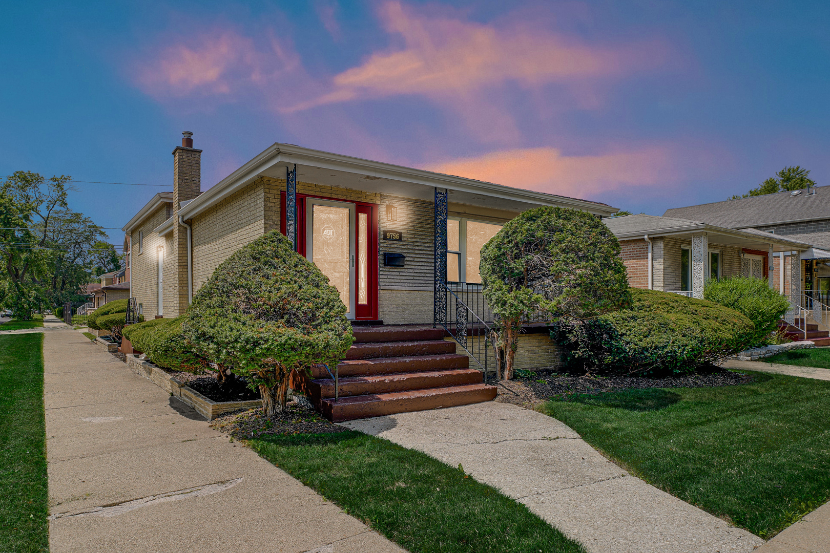 9756 S Eggleston Avenue, Chicago, IL 60628
