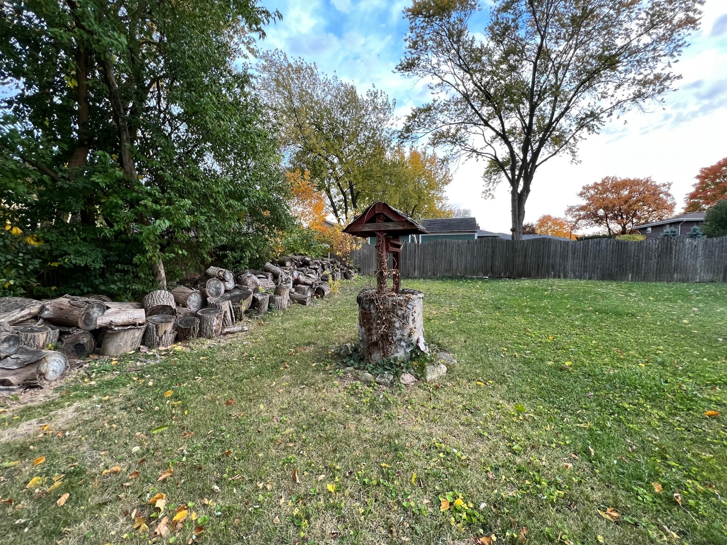 7925 Fairmount Avenue, Downers Grove, IL 60516