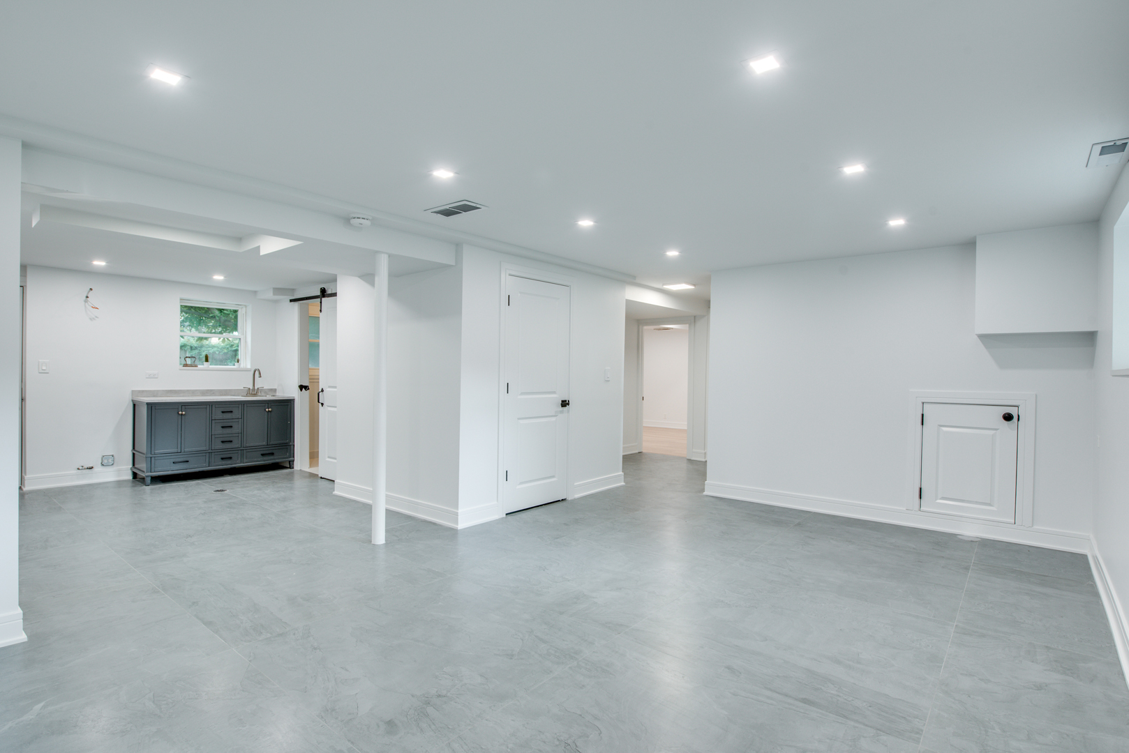 1108 Emerald Drive, Naperville, IL 60540
