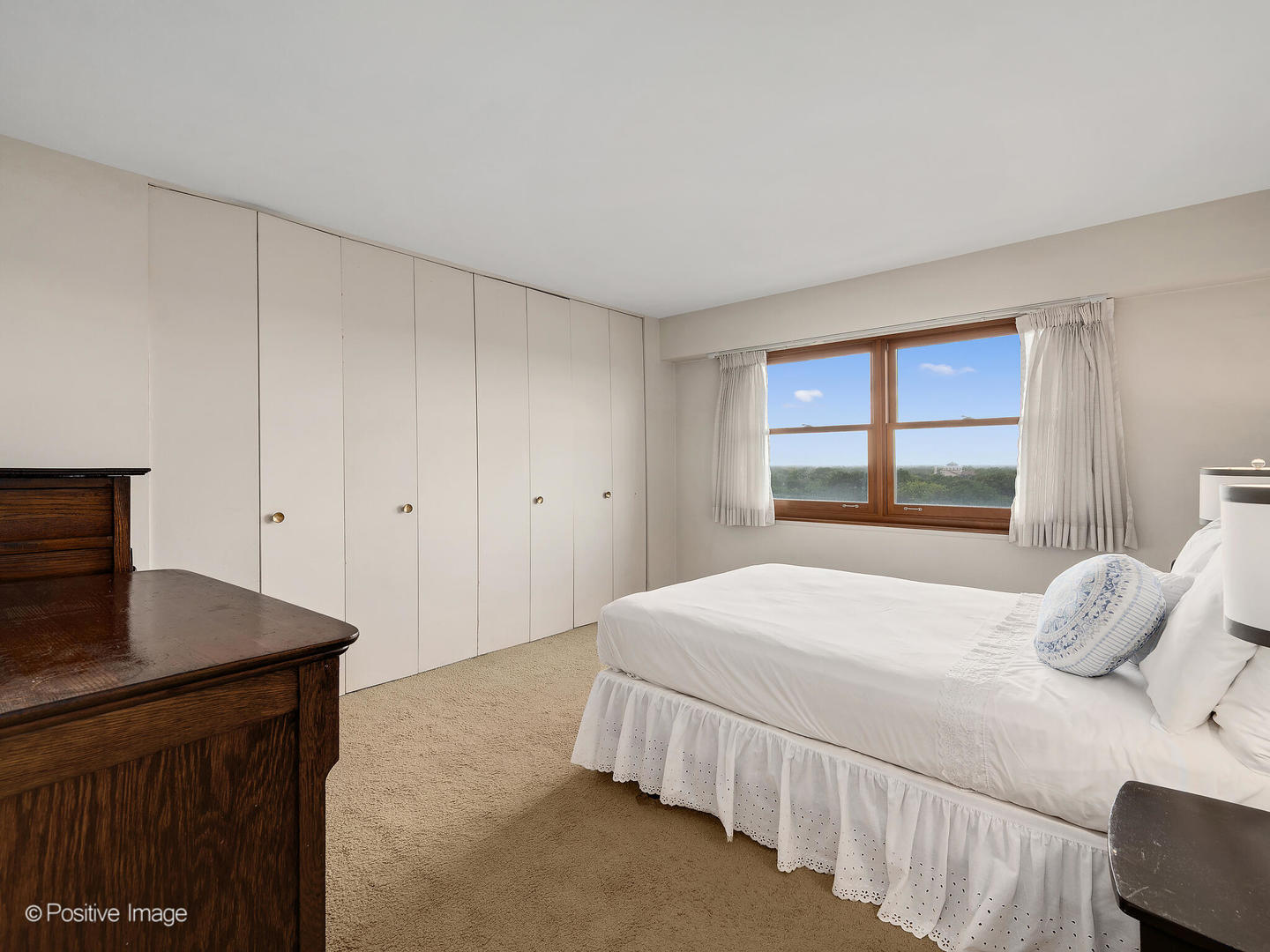 141 N La Grange Road #905, La Grange, IL 60525