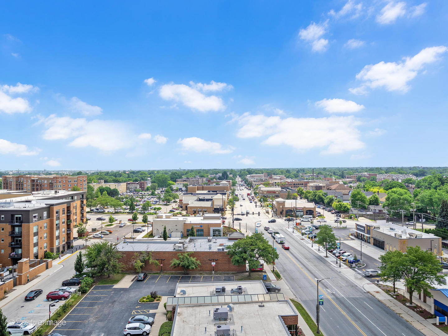 141 N La Grange Road #905, La Grange, IL 60525