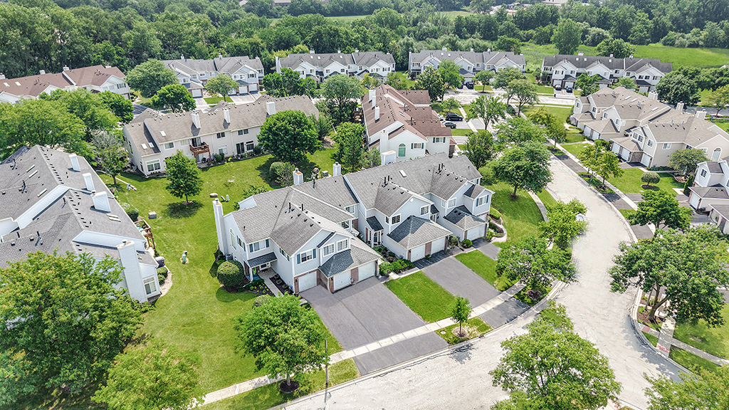 8156 Ripple Ridge Drive, Darien, IL 60561